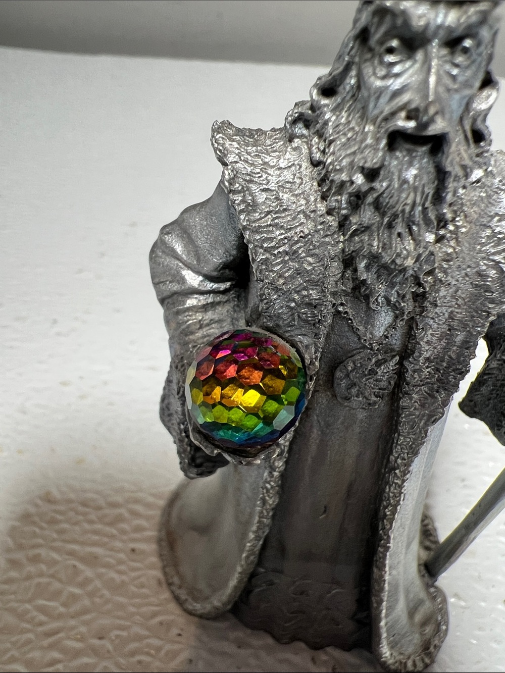 Perth Pewter Wizard Figurine 1990 by Ray Lamb Rare 3 Crystals - Picture 4 of 9